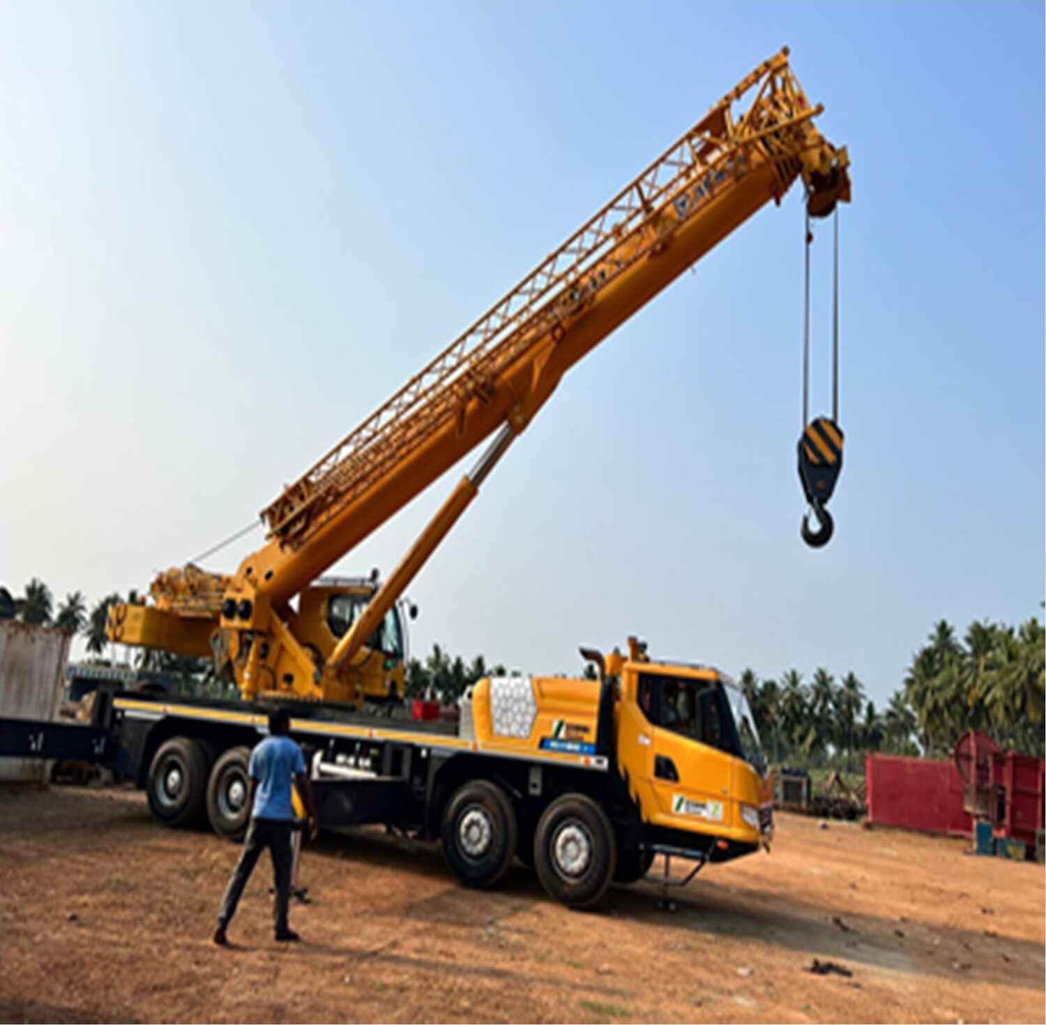 XCMG truck crane